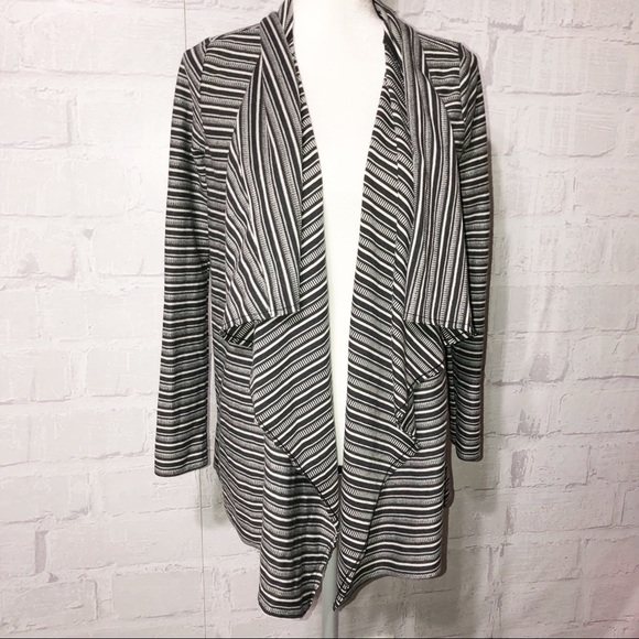 O’Neil open front horizontal strip cardigan. E36 - Picture 1 of 5